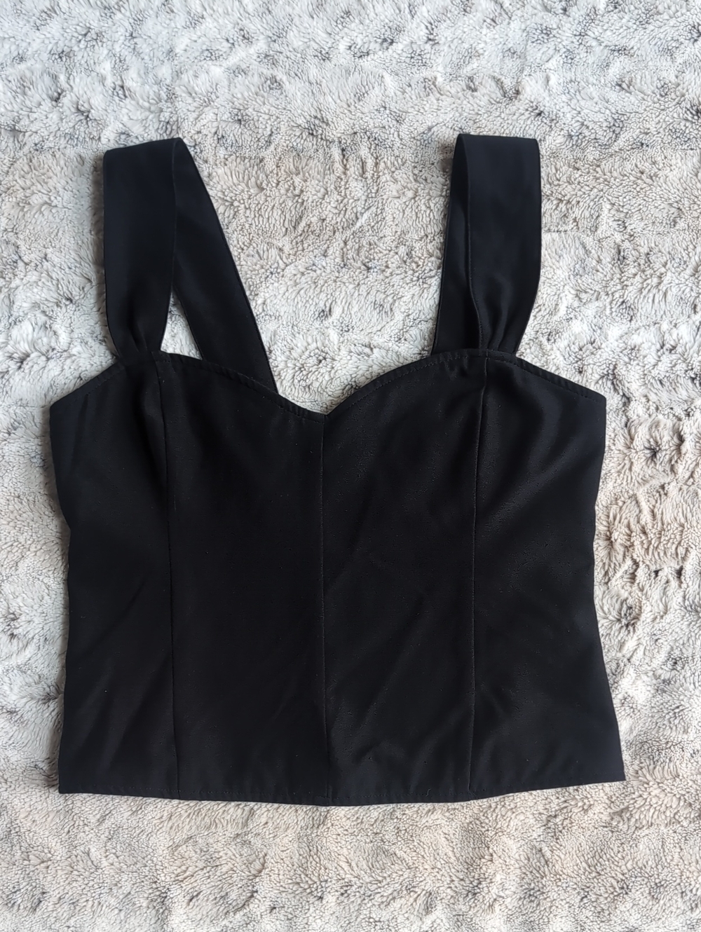 Abercrombie & Fitch Black Sweetheart Neck Crop Tank Top